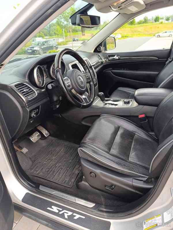 Jeep Grand Cherokee - foto 4