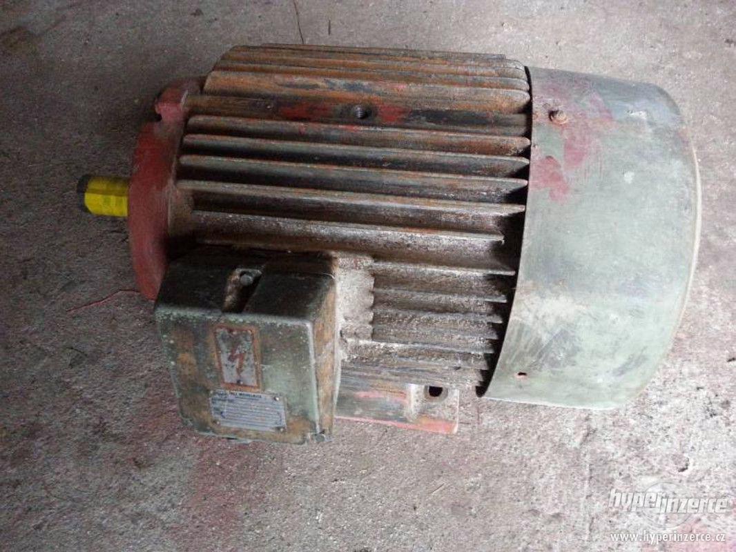 Prodám dvouotáčkový elektromotor 5.5/7.5 kW 380V - bazar - Hyperinzerce.cz