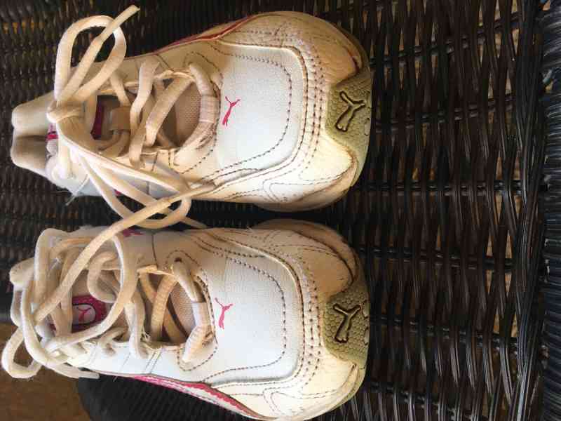 Tenisky zn.Puma vel.32 - foto 2