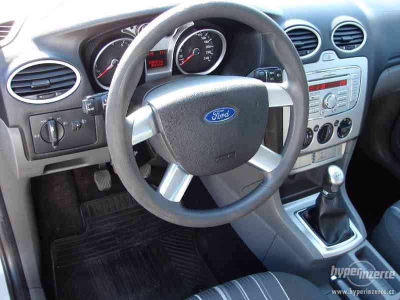 Ford Focus 1.6i Combi r.v.2009 2.Maj.Koupeno v ČR - foto 5