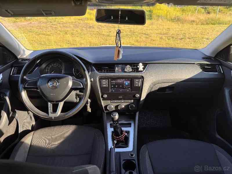Škoda Octavia 1,6   TDI, 85kW, r.v. 2017 - foto 13