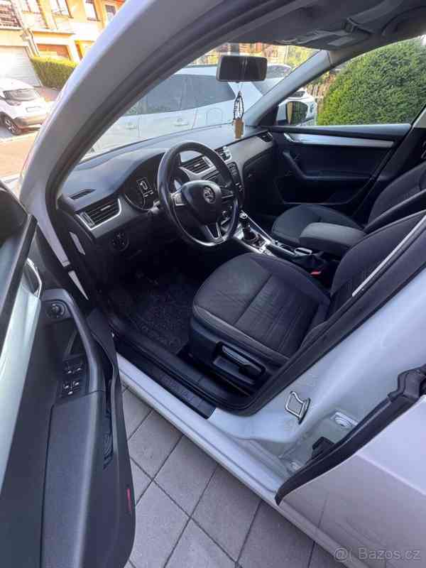 Škoda Octavia 1,6   TDI, 85kW, r.v. 2017 - foto 16
