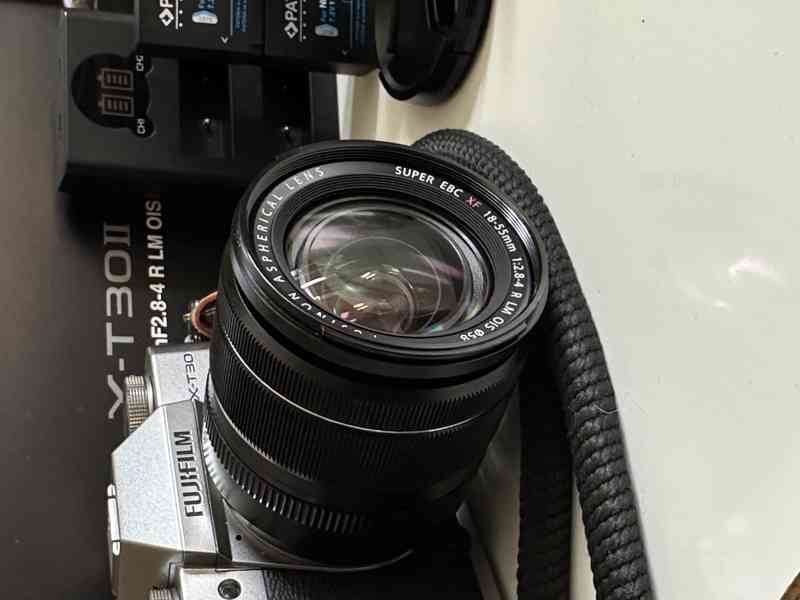 Fujifilm X-T30 II + XF 18-55 mm. R LM OIS - foto 3
