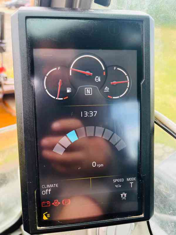 Kolové rypadlo Volvo EW160E (Možnost leasingu) - foto 12