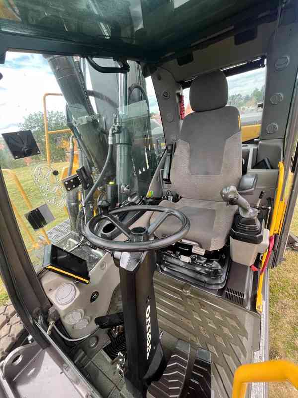 Kolové rypadlo Volvo EW160E (Možnost leasingu) - foto 9