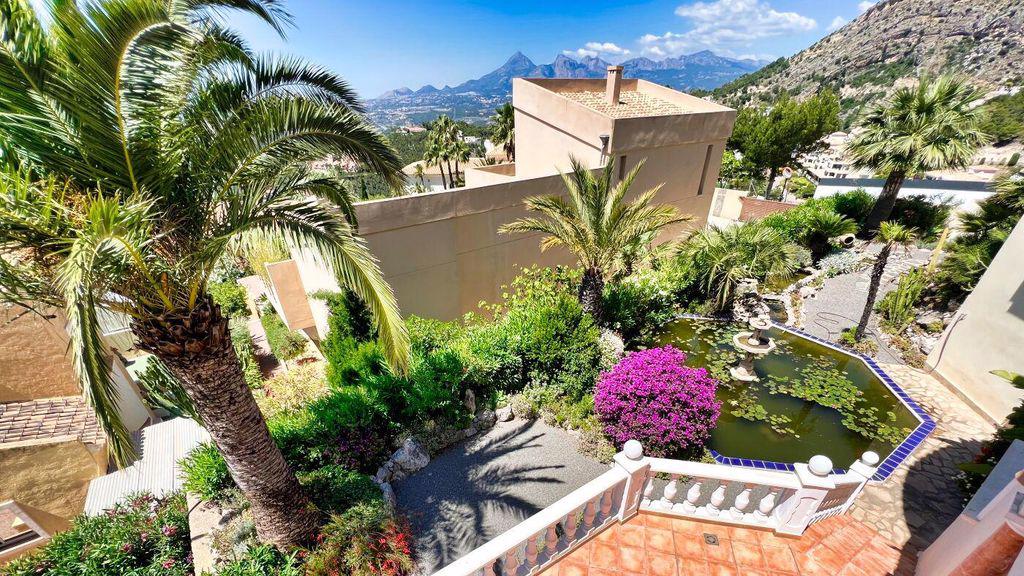 Španělsko úžasná luxusní vila Altea Hills - foto 18