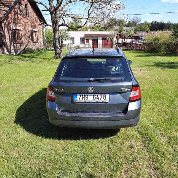 Škoda Fabia combi 1.2 TSi 66kw 2015 150 000km  - foto 8