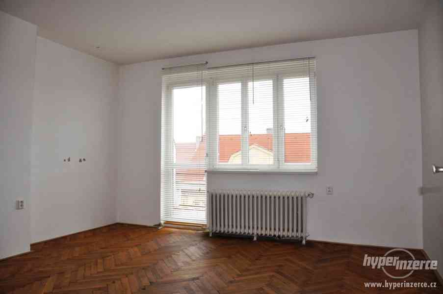 Pronájem slunného 3+kk, 105m2 s terasou, P7 Holešovice, ul. - foto 7