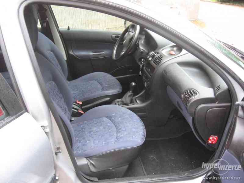 Peugeot 206 1.4, r.v.2001, 80000km. - foto 7