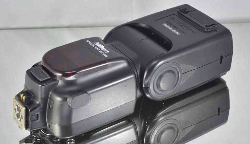Nikon SPEEDLIGHT SB 900 *i-TTL*Master/Slave*FX/DX - foto 5