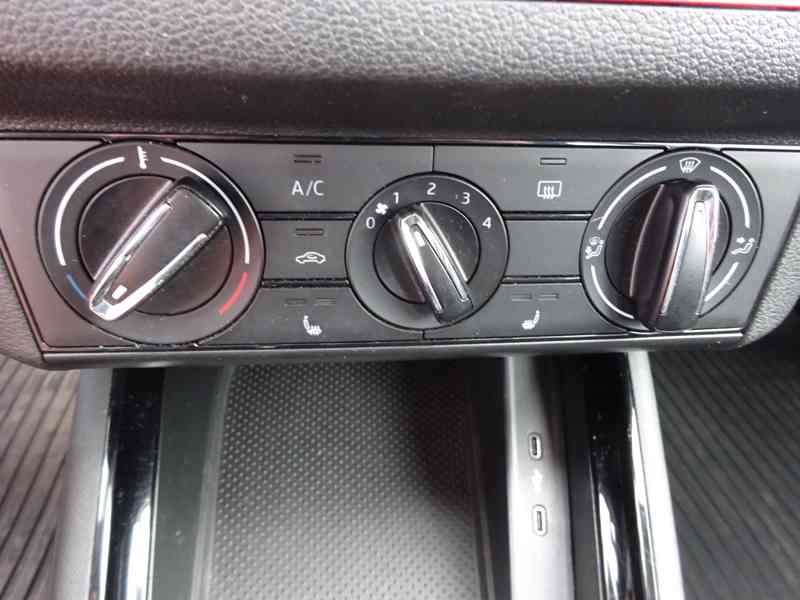 Škoda Scala 1.0 TSI r.v.2020 (70 kw) el.serviska ČR - foto 11