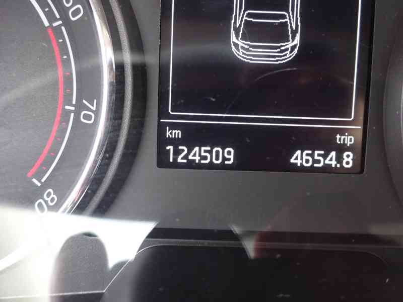 Škoda Scala 1.0 TSI r.v.2020 (70 kw) el.serviska ČR - foto 7