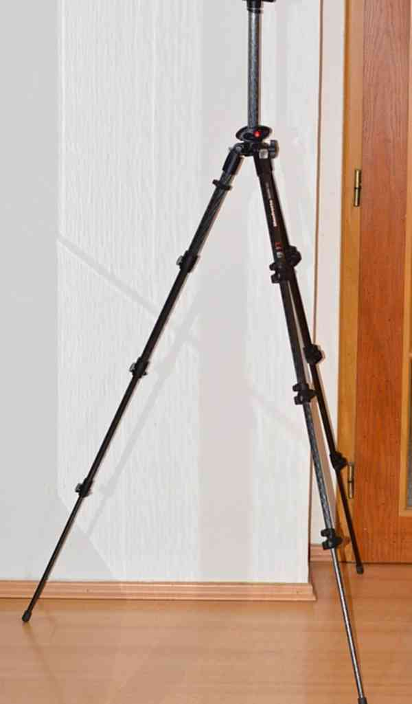 Manfrotto 190 CXPRO4 *Carbon* Stativ*nosnost: 5kg - foto 6