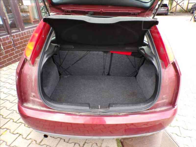 Ford Focus 1,6 16V GHIA - foto 11