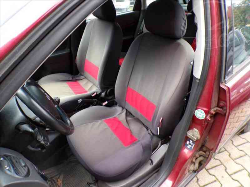 Ford Focus 1,6 16V GHIA - foto 9