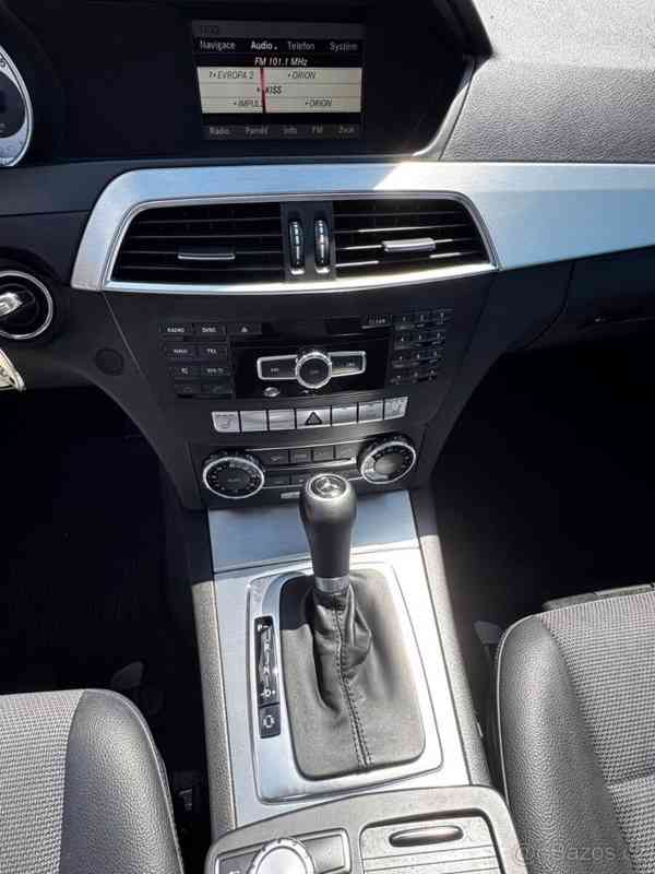 Mercedes-Benz Třídy C 1,6   W204 C 180 BlueEFFICIENCY - foto 17