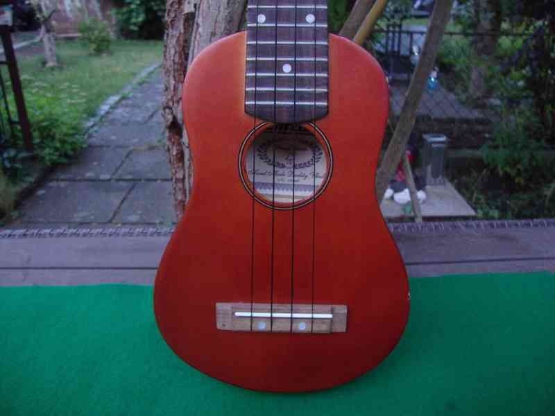 Soprán Sopránové ukulele Clifton i s obalem pěkný stav - foto 4
