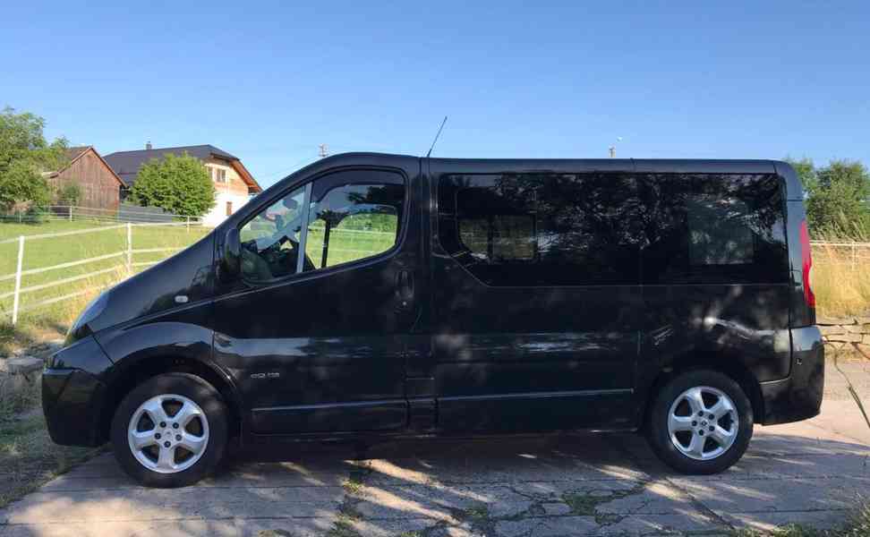 Renault Trafic verze Black edition passenger 2,0 dCi, 85kW L - foto 5