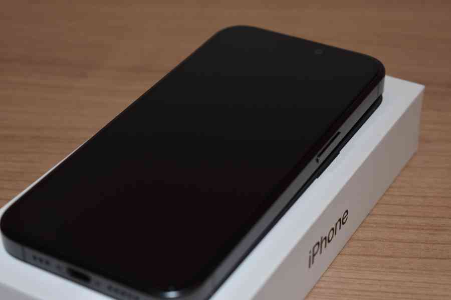 PRODÁM Apple iPhone 15 Pro 128GB - foto 3