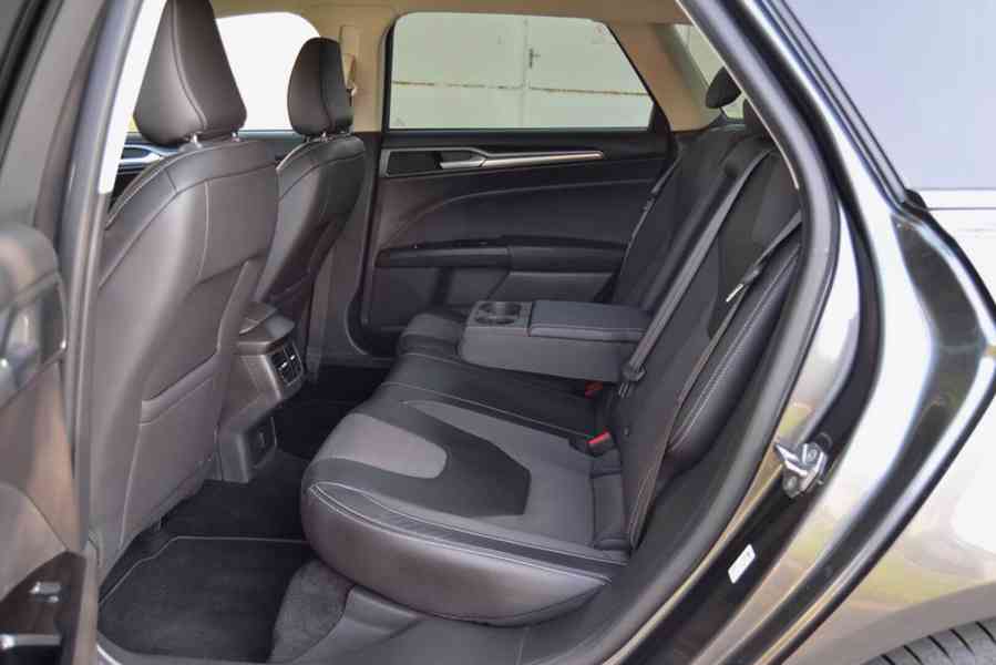 Ford Mondeo 2.0 TDCI 132kW Titanium LED Dynamic kombi - foto 9