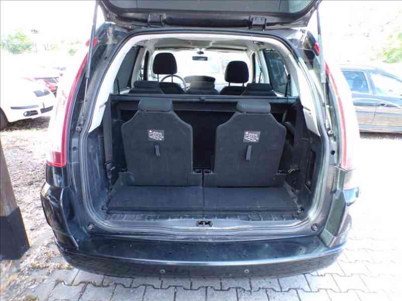 Citroën C4 Picasso 1,6 HDi 7.MÍST - foto 9