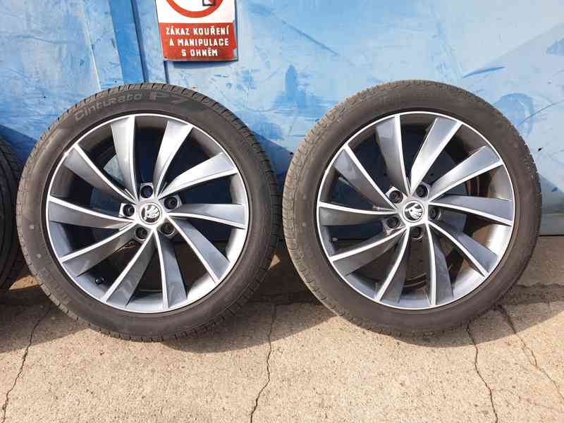 Alu kola Škoda Pegasus R18+letní pneu Pirelli Cinturato P7 - foto 3