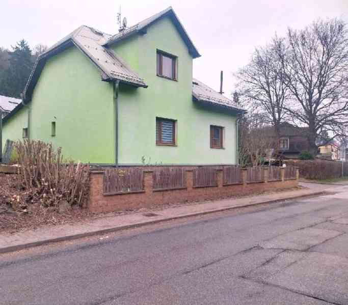 Prodej rodinného domu 240 m², Stará Paka - foto 13