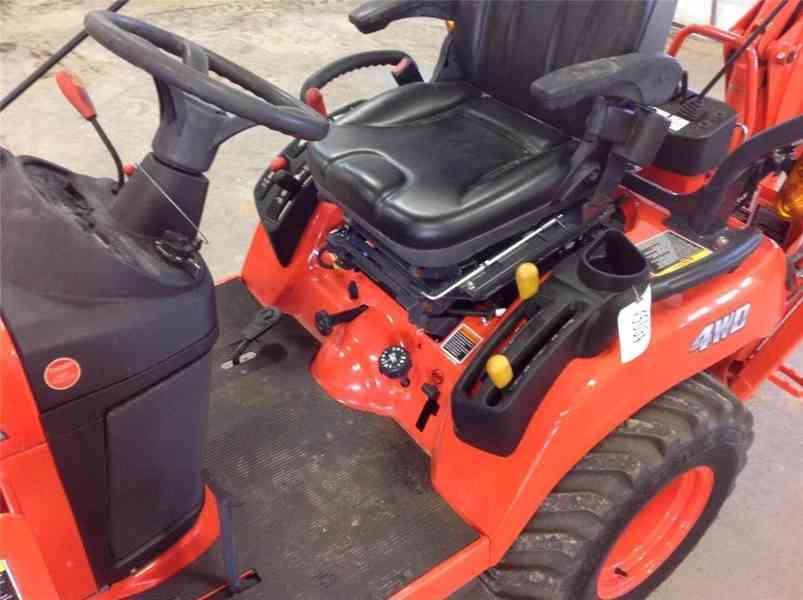 Kubota Bx25d s čelním nakladačem - foto 5