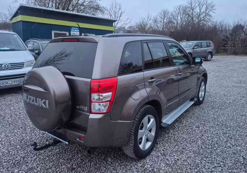 Suzuki Grand Vitara 2.4i Comfort AUT. benzín 124kw - foto 5
