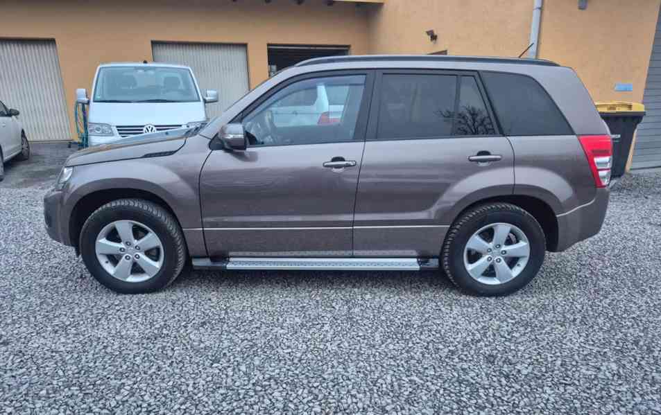 Suzuki Grand Vitara 2.4i Comfort AUT. benzín 124kw - foto 6