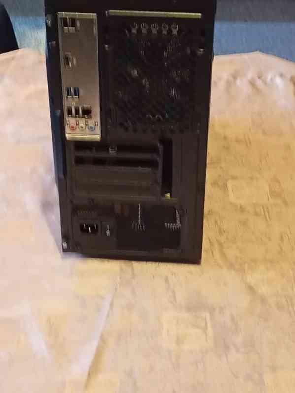 HERNI PC i5 12400f - foto 3