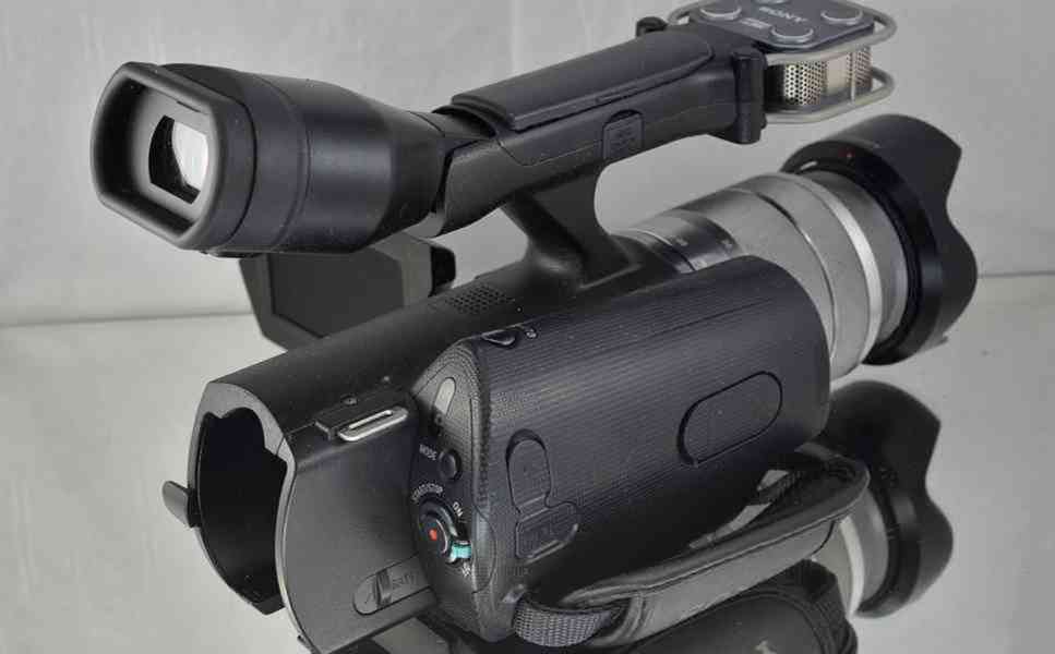 SONY NEX-VG10E+OBJ.*Handycam*14,2Mpx CMOS*Full HDV - foto 5