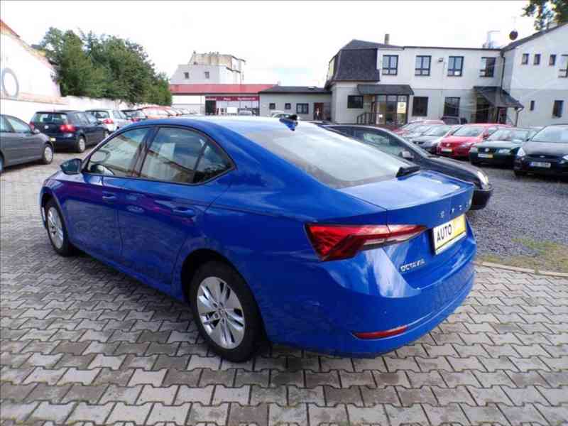 Škoda Octavia 2,0 TDI 1.MAJITEL ČR-DPH - foto 3