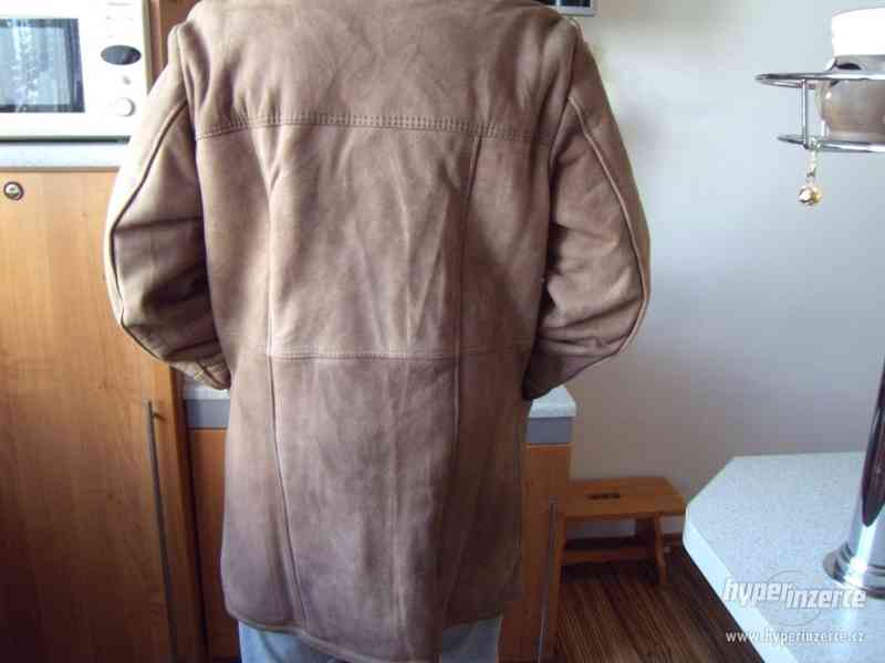 Velurový kabát - foto 2