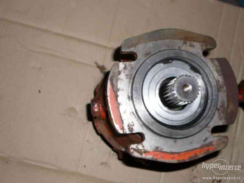 Hydromotor SMF 22, hydrogenerator SPV 22,cerpadlo UR80/20A - foto 4