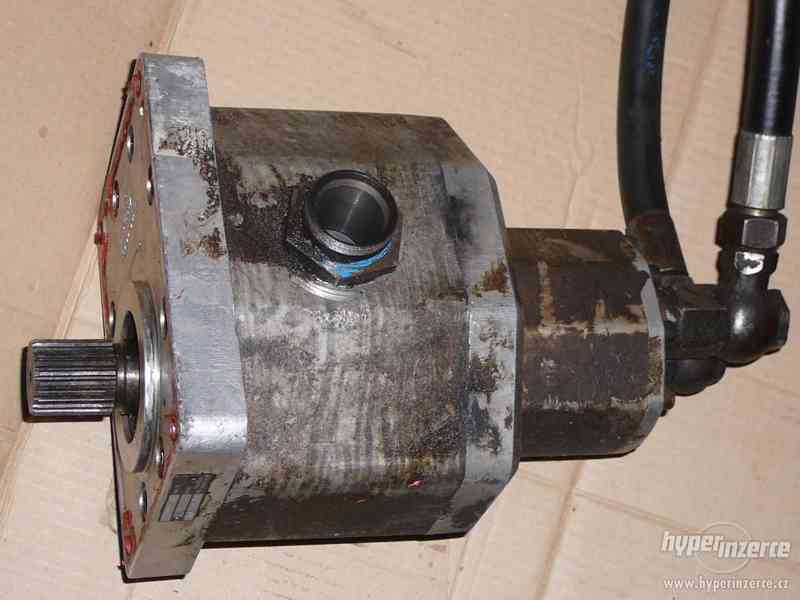 Hydromotor SMF 22, hydrogenerator SPV 22,cerpadlo UR80/20A - foto 16