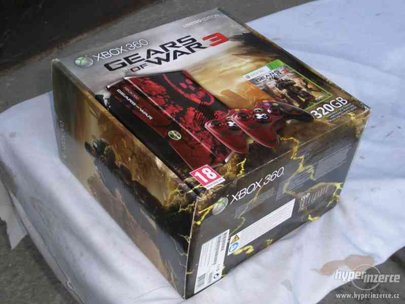 Xbox 360 Slim Gears of War 3 Limited Edition - foto 11
