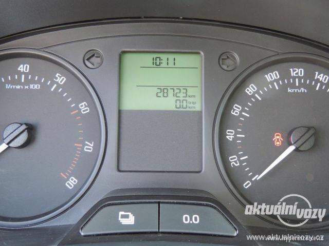 Škoda Roomster 1.4, benzín, rok 2014 - foto 13