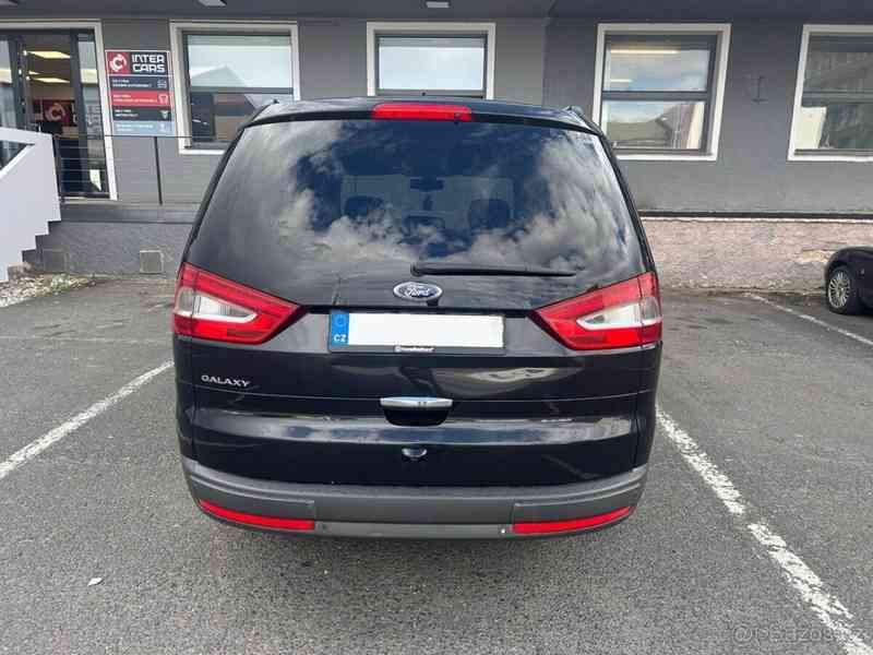 Ford Galaxy 2,0   TDCi Titanium - foto 3