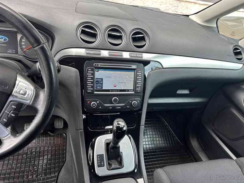Ford Galaxy 2,0   TDCi Titanium - foto 18