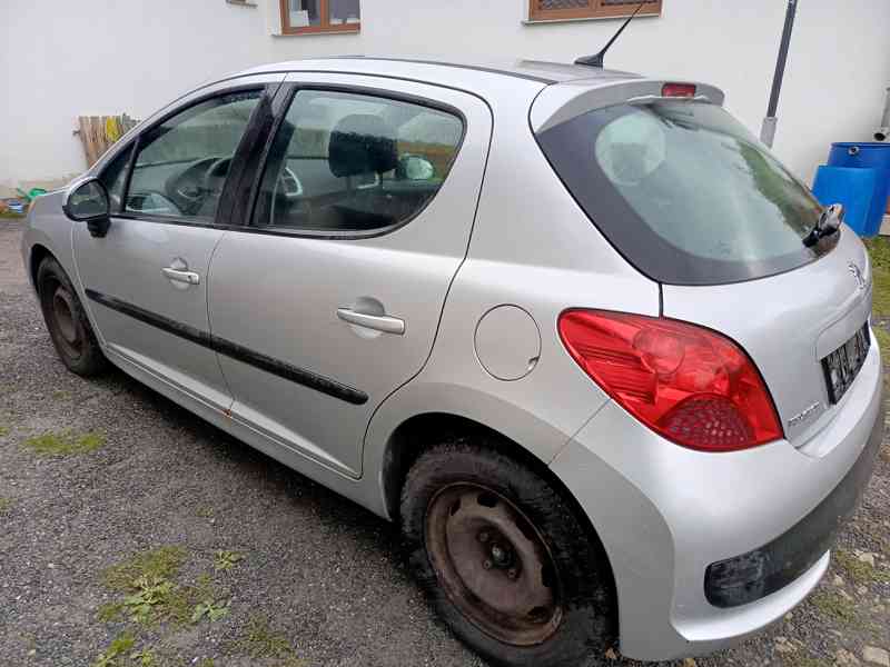 Prodám ND na Peugeot 207 1.4 65kW KFU - foto 4