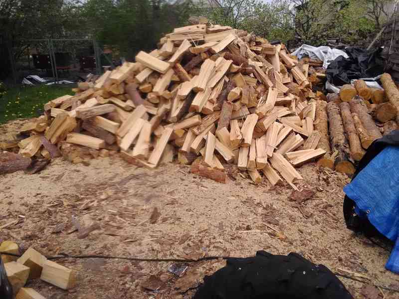 Štípané i metrové palivové dřevo - foto 5