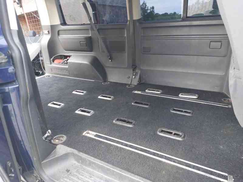 Volkswagen Transporter 2,5   4x4 - foto 3