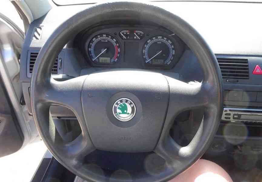Škoda Fabia 1.9 SDI Combi r.v.2005 (STK:9/2028) - foto 11