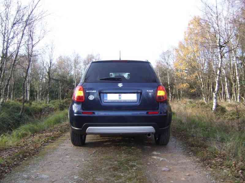 Suzuki SX4, 1.6 GLX, 79kW 2008, najeto 48.500 km, bez koroze - foto 3