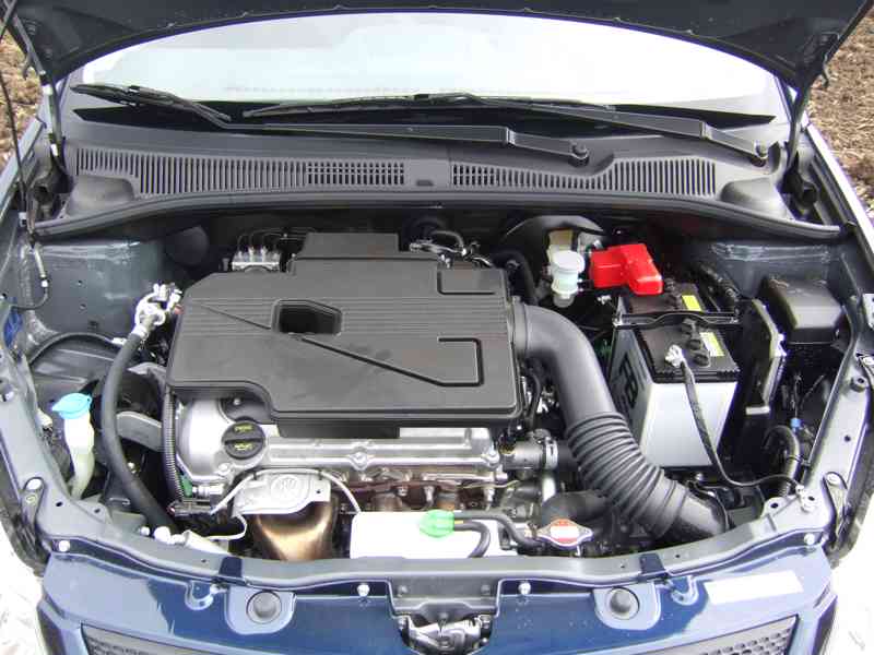 Suzuki SX4, 1.6 GLX, 79kW 2008, najeto 48.500 km, bez koroze - foto 5