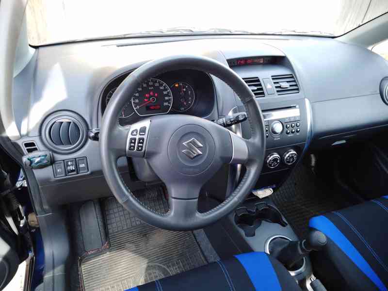 Suzuki SX4, 1.6 GLX, 79kW 2008, najeto 48.500 km, bez koroze - foto 4