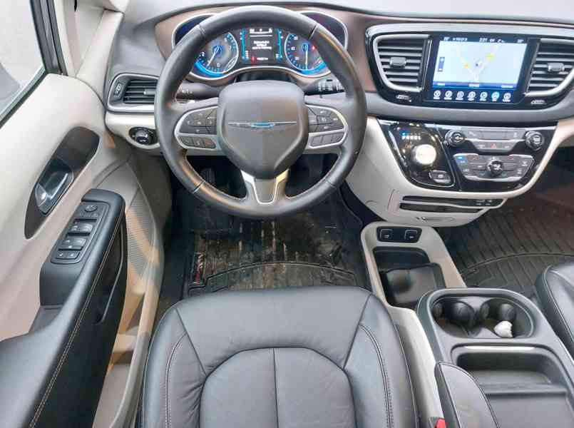 Chrysler Pacifica 3.6i V6 benzín 211kw - foto 8