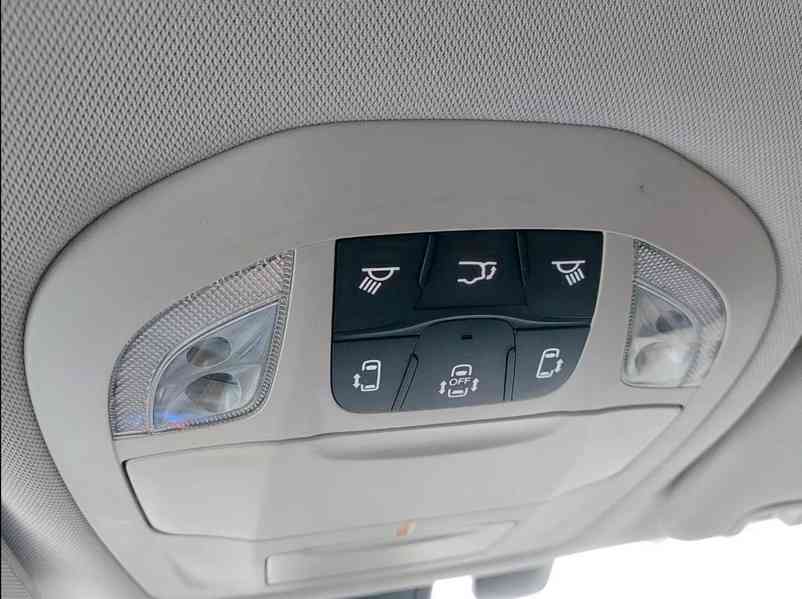 Chrysler Pacifica 3.6i V6 benzín 211kw - foto 15