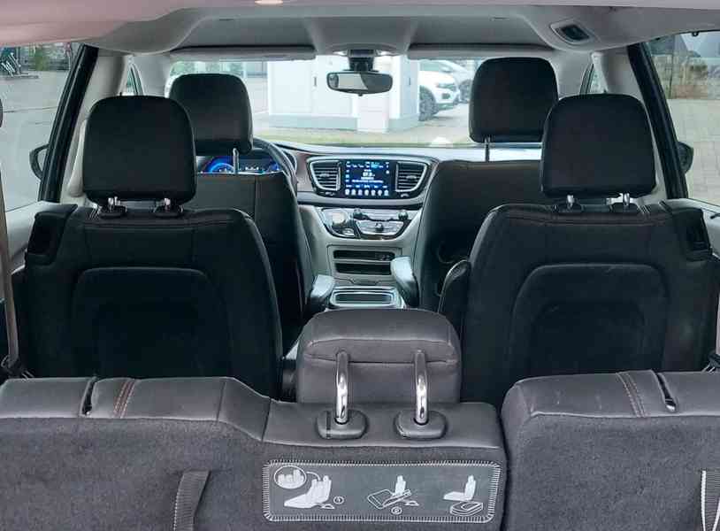Chrysler Pacifica 3.6i V6 benzín 211kw - foto 11